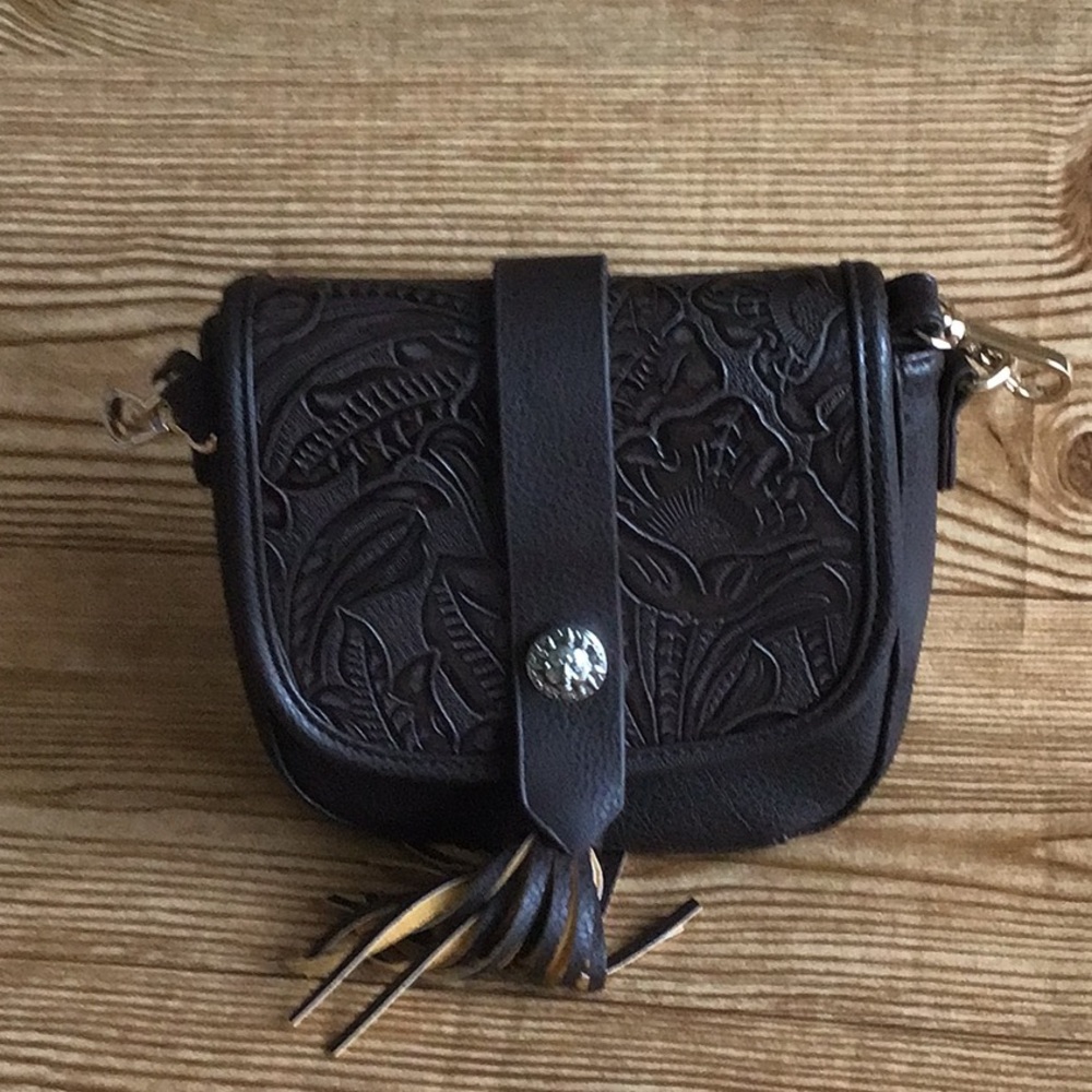 Gingersnap Brown Tooled Design Shoulder Handbag with interchangeable Snap decor